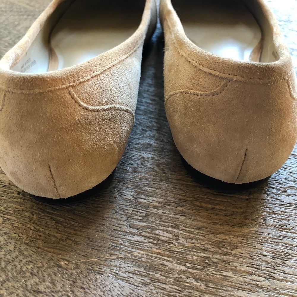 TALBOTS Suede Tan Shoes Flats Loafers 7W - Picture 6 of 9